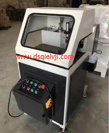 單頭45度鋸也能切割直角90度，漂洋過海到韓國